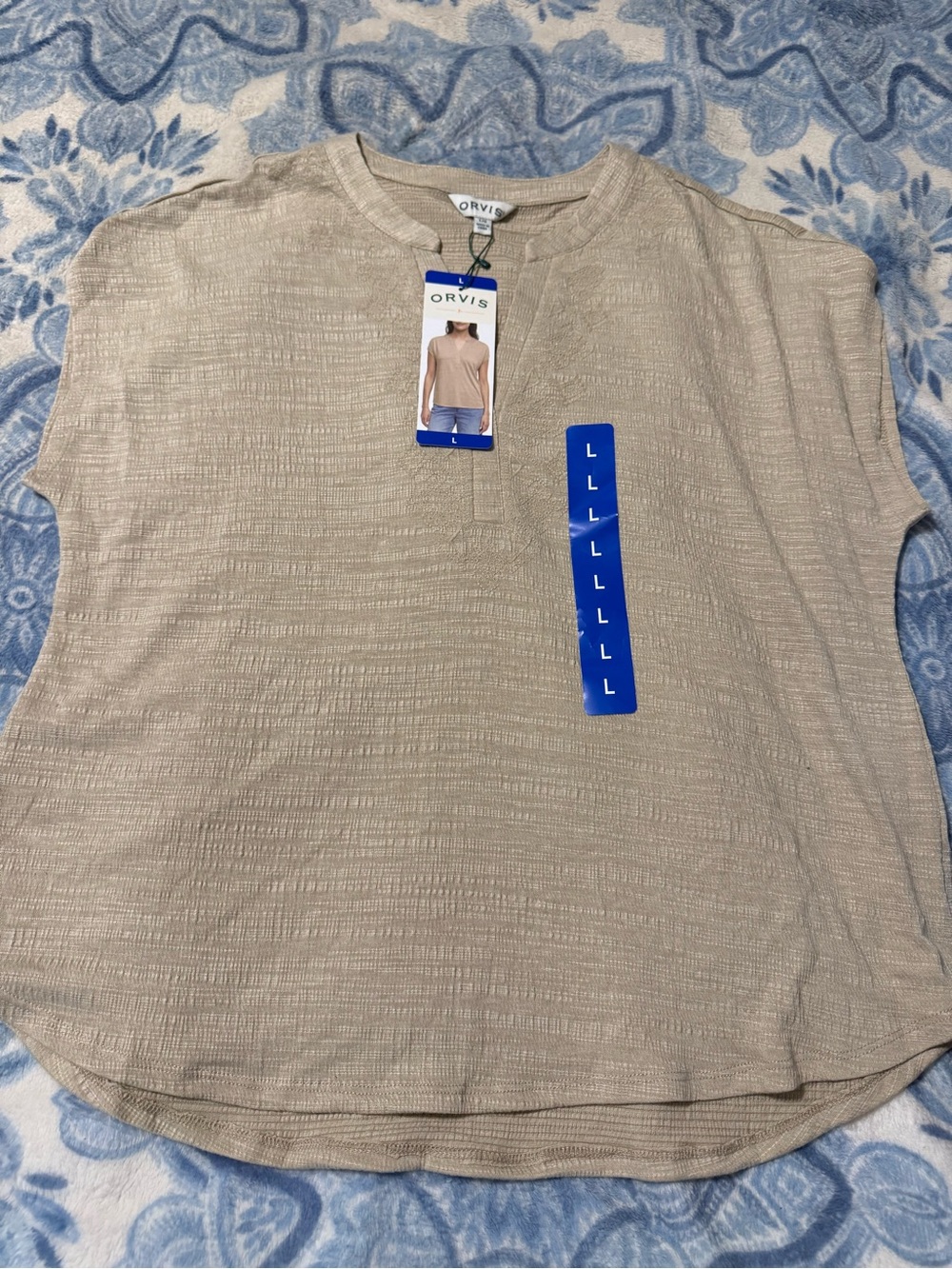 Orvis Women’s short sleeve Beige  Textured Tee Size Large NWT